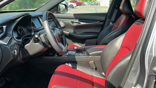 Used 2025 INFINITI QX50 Sport AWD/4WD image 10