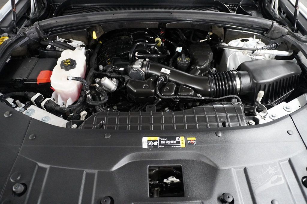 Used 2023 Jeep Grand Cherokee L Laredo image 26