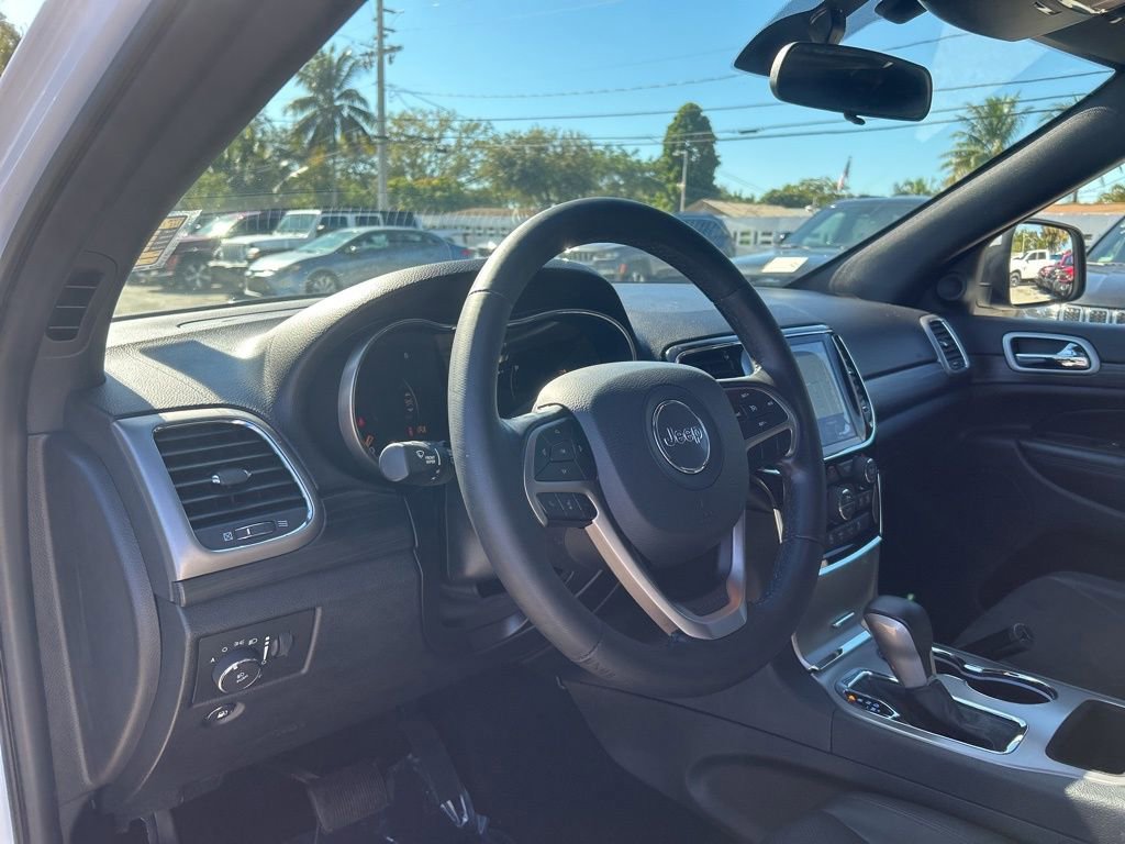 Certified 2021 Jeep Grand Cherokee Laredo X image 10