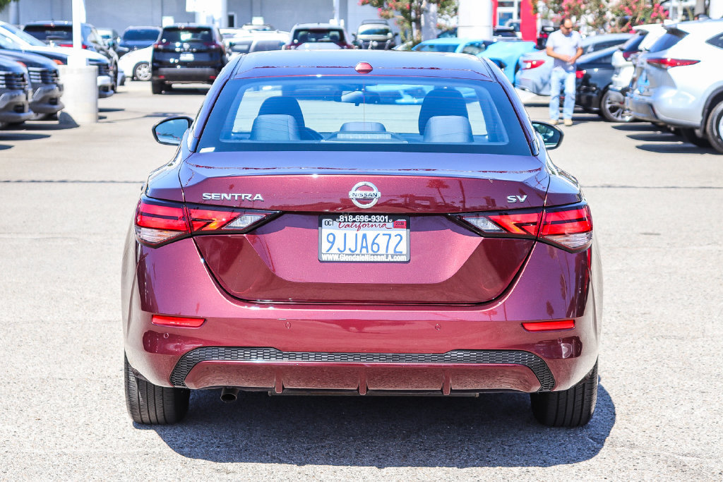 Used 2023 Nissan Sentra SV FWD image 7
