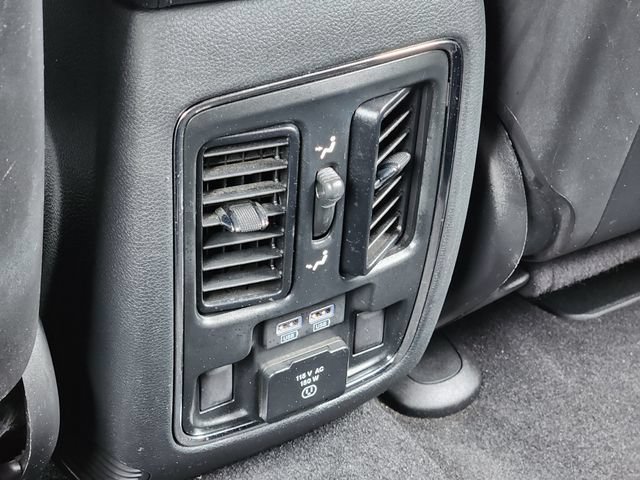 Used 2020 Jeep Grand Cherokee Limited RWD image 30