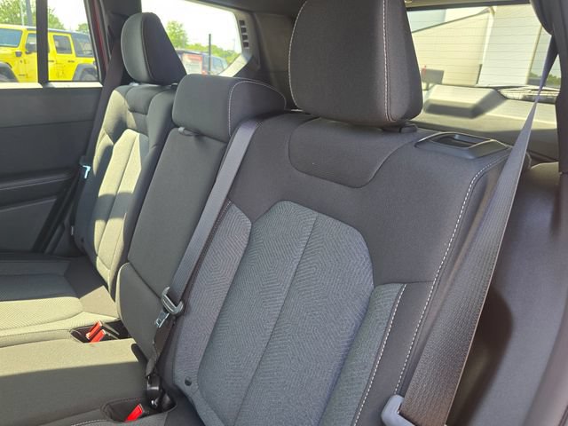 New 2026 Jeep Cherokee Laredo AWD/4WD image 28