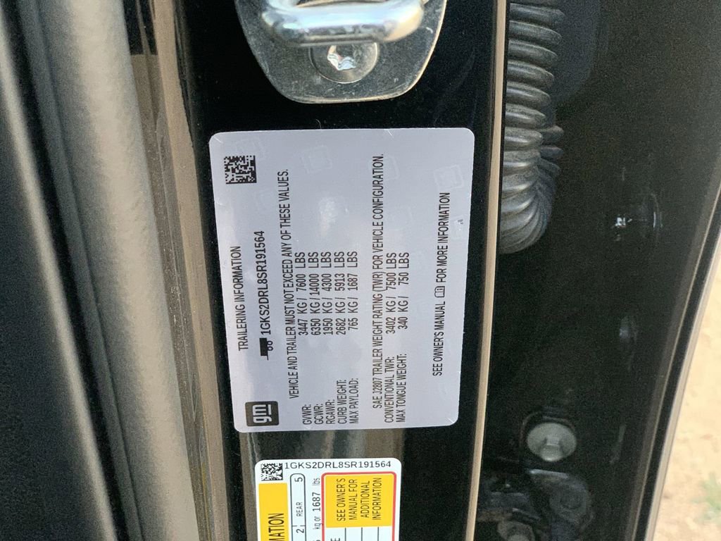 Certified 2025 GMC Yukon Denali image 32