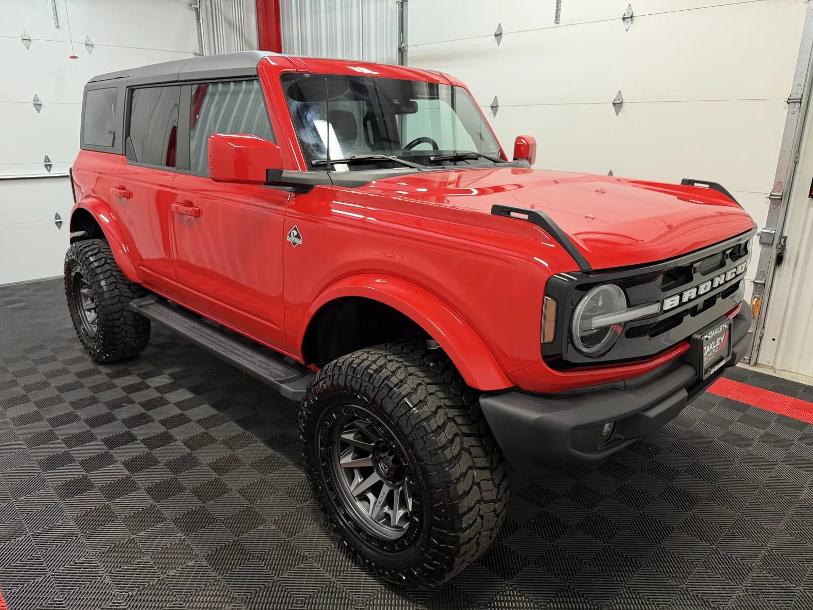 Used 2023 Ford Bronco Outer Banks AWD/4WD image 9