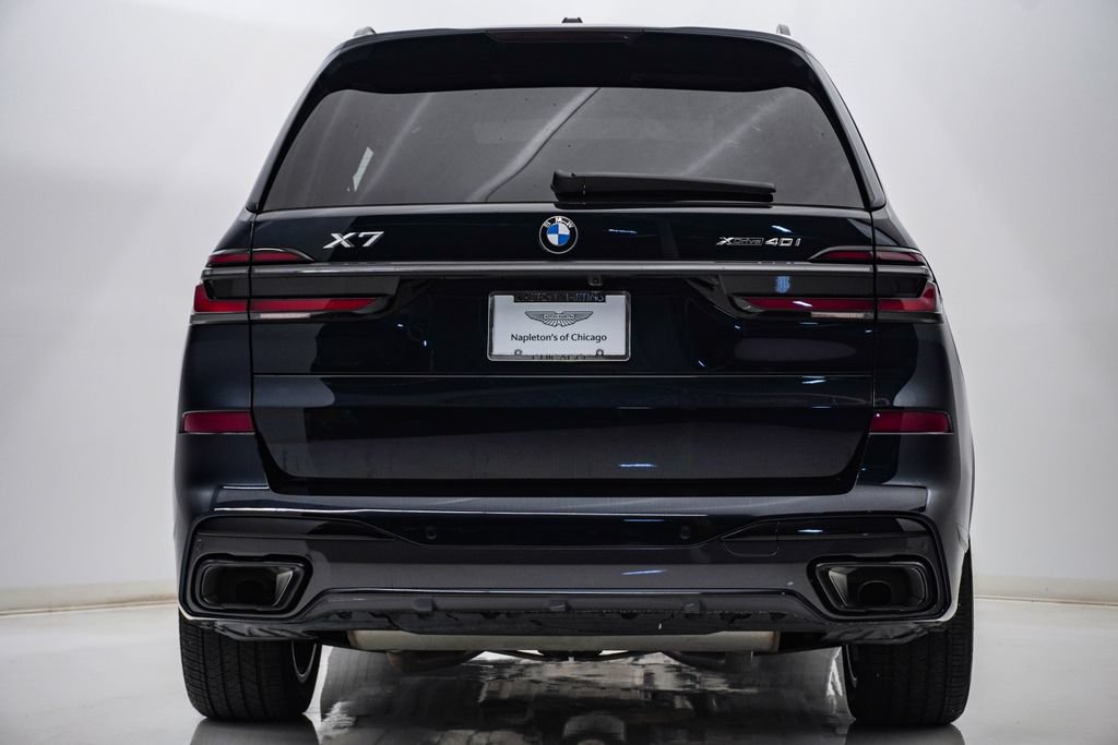 Used 2026 BMW X7 xDrive40i w/ M Sport Package AWD/4WD image 8