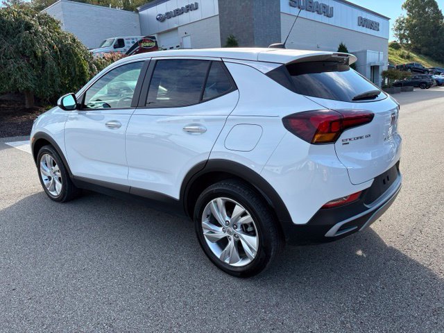 Used 2024 Buick Encore GX Preferred w/ Comfort Package AWD/4WD image 3