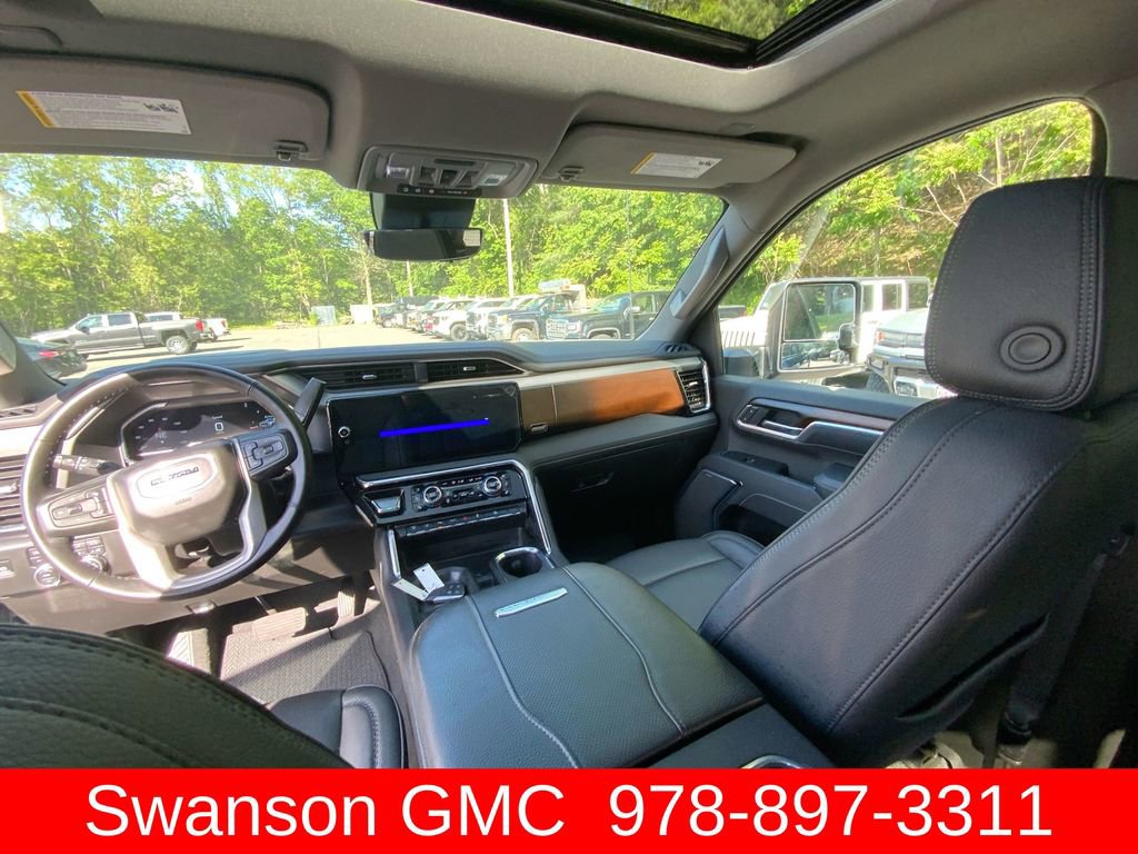 Used 2025 GMC Sierra 2500 Denali w/ Denali Reserve Package AWD/4WD image 22
