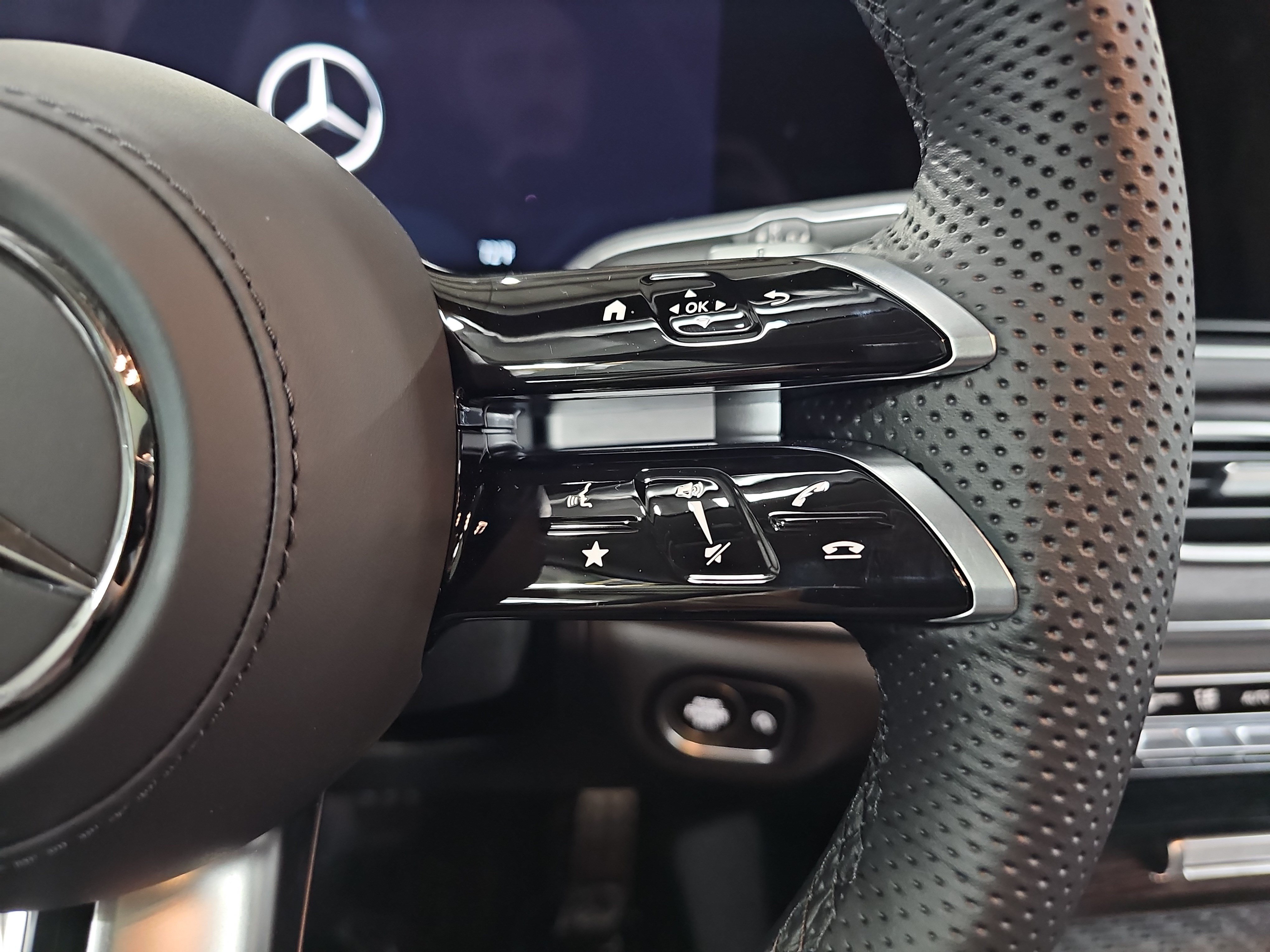 New 2026 Mercedes-Benz GLS 450 4MATIC image 20