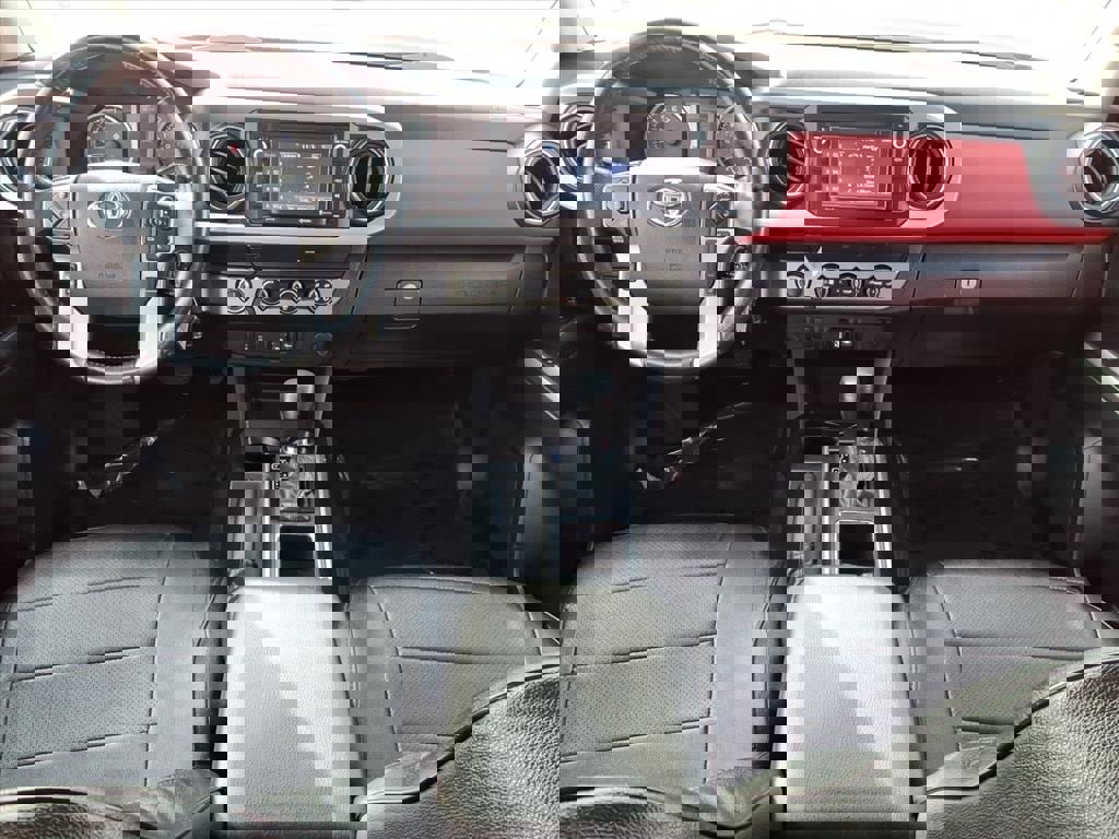 Used 2019 Toyota Tacoma SR5 image 12