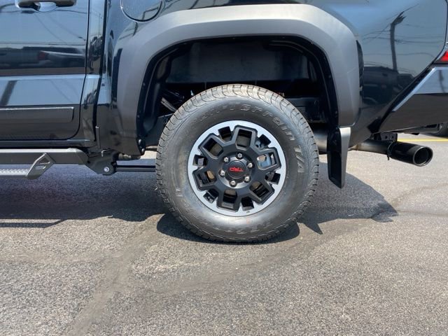 New 2025 Toyota Tacoma TRD Off-Road image 18