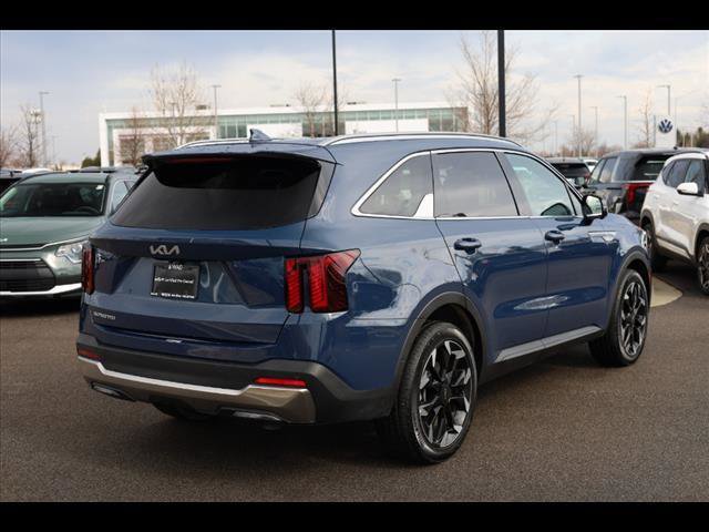 Used 2025 Kia Sorento SX image 5