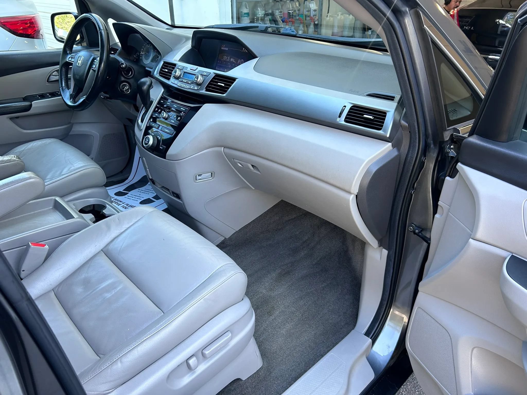 Used 2012 Honda Odyssey EX-L image 62