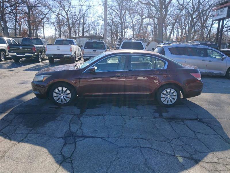 Used 2010 Honda Accord LX image 2