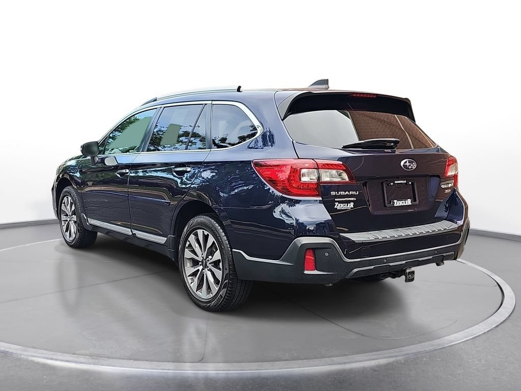 Used 2018 Subaru Outback 3.6R Touring w/ Popular Package #3 AWD/4WD image 7