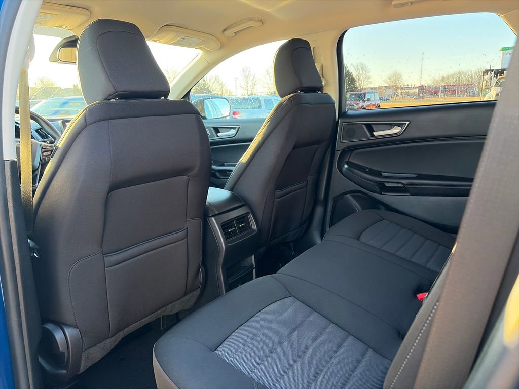 Used 2023 Ford Edge SE AWD/4WD image 25