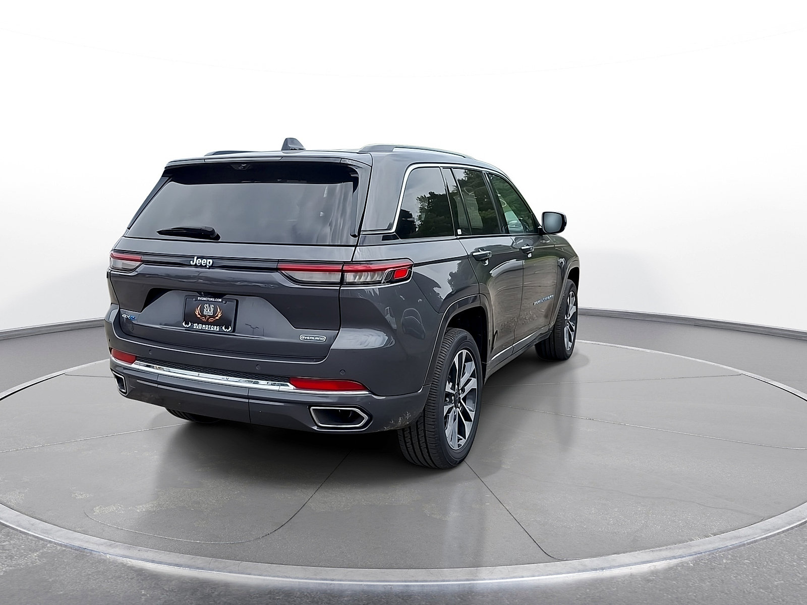 New 2024 Jeep Grand Cherokee Overland w/ Luxury Tech Group IV AWD/4WD image 7
