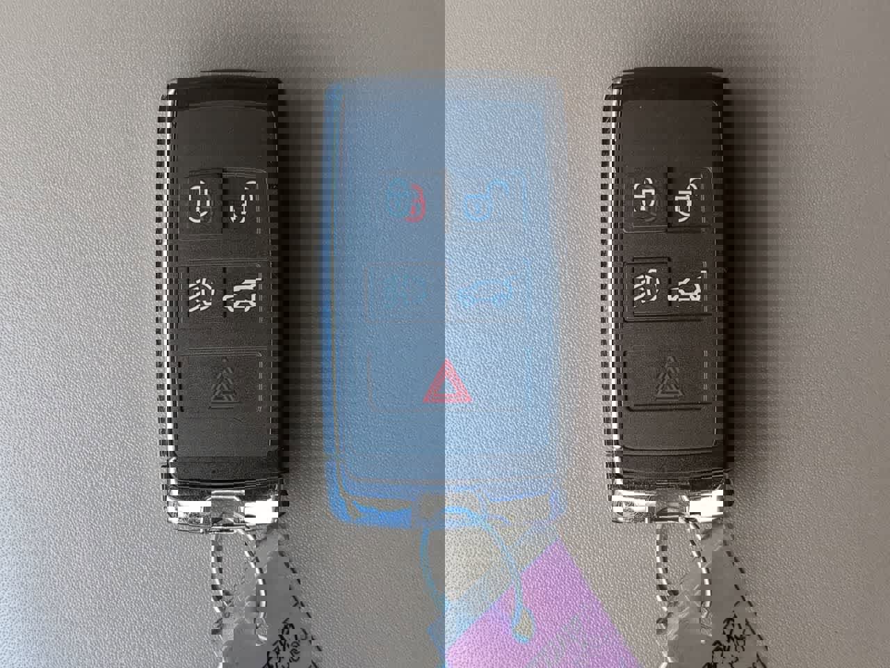 Used 2025 Land Rover Range Rover Sport SE image 36