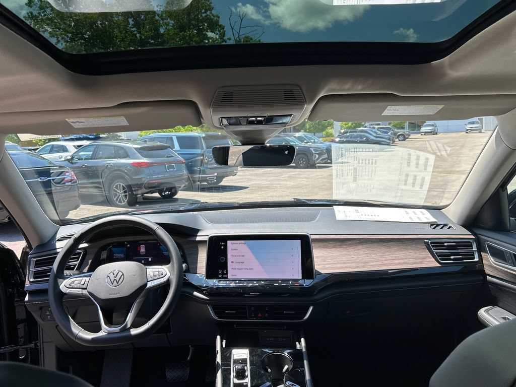 New 2026 Volkswagen Atlas SEL AWD/4WD image 16