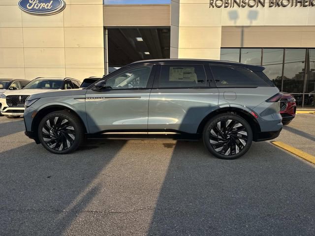 New 2026 Lincoln Nautilus Reserve w/ Jet Appearance Package AWD/4WD image 6