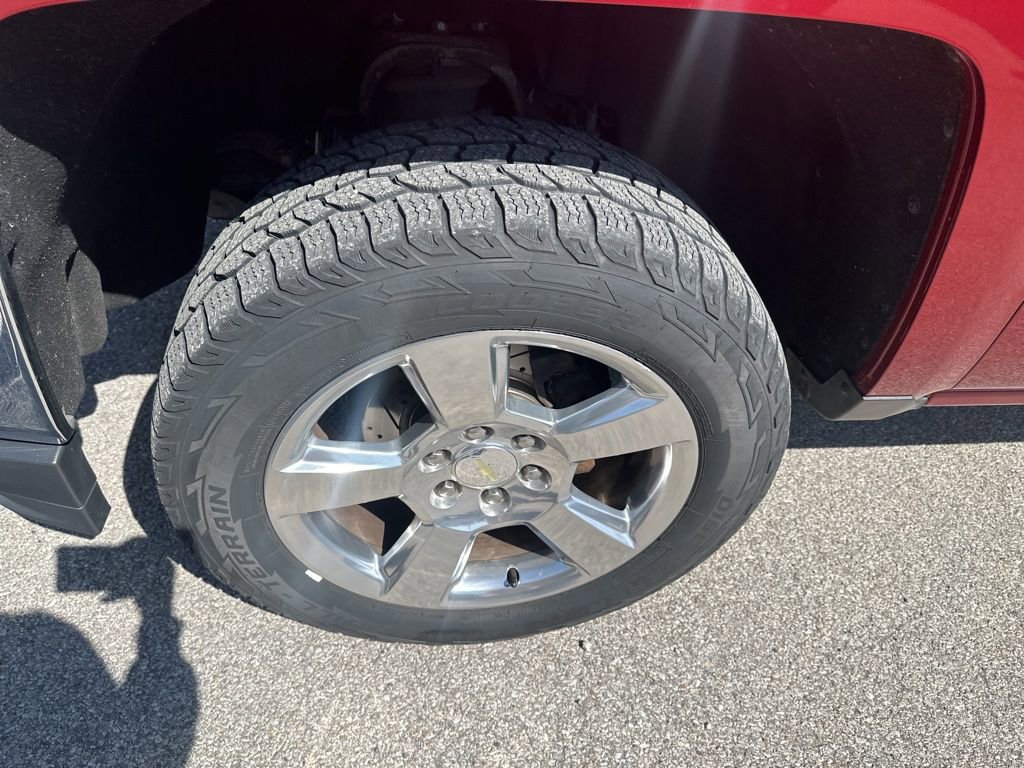 Used 2018 Chevrolet Silverado 1500 LT w/ All Star Edition AWD/4WD image 11