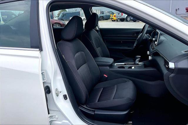 Certified 2025 Nissan Altima 2.5 S image 9