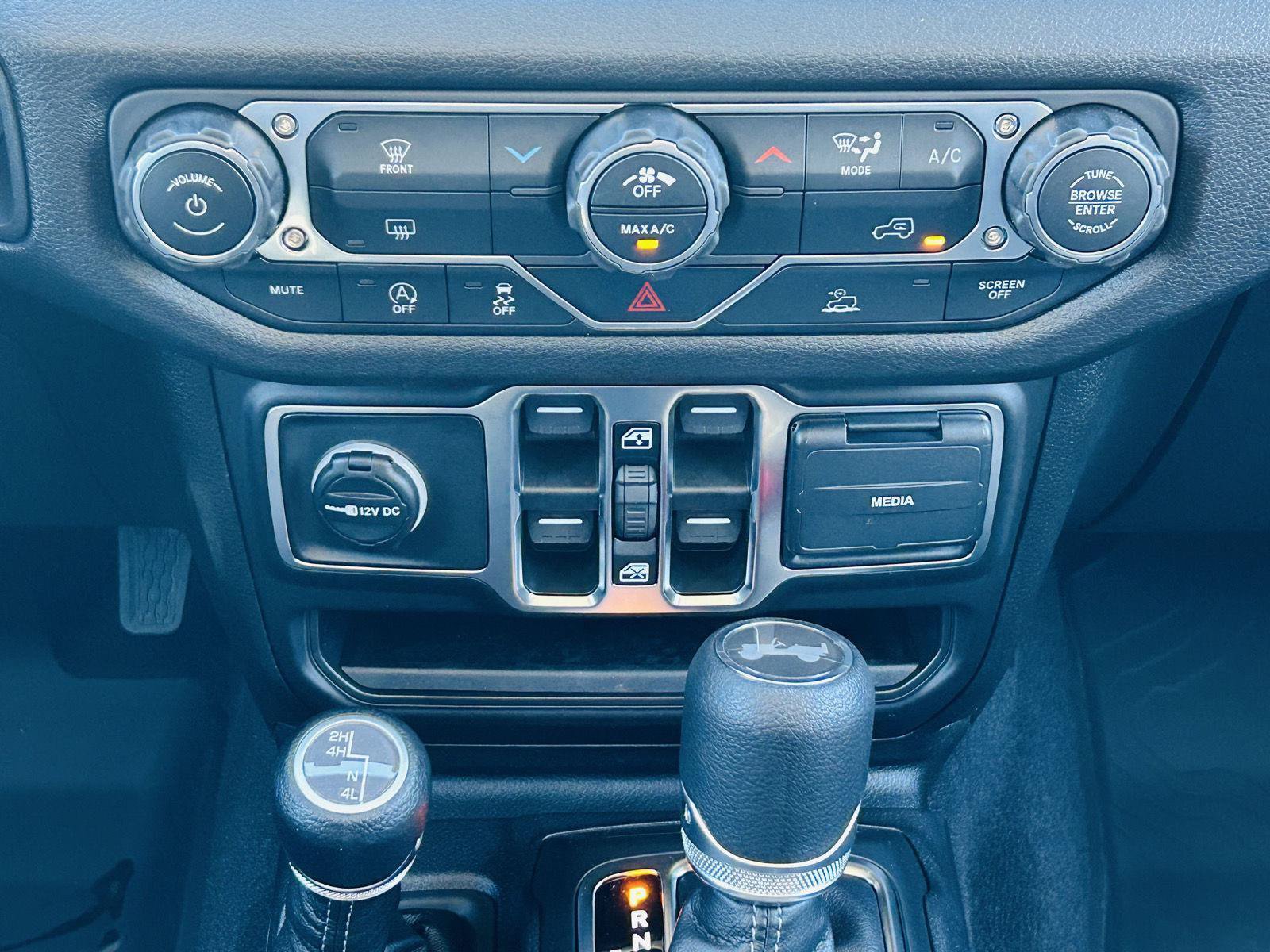 New 2026 Jeep Wrangler Unlimited Sport AWD/4WD image 17