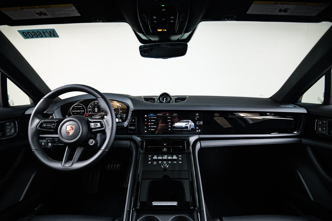 New 2026 Porsche Panamera 4 AWD/4WD image 25