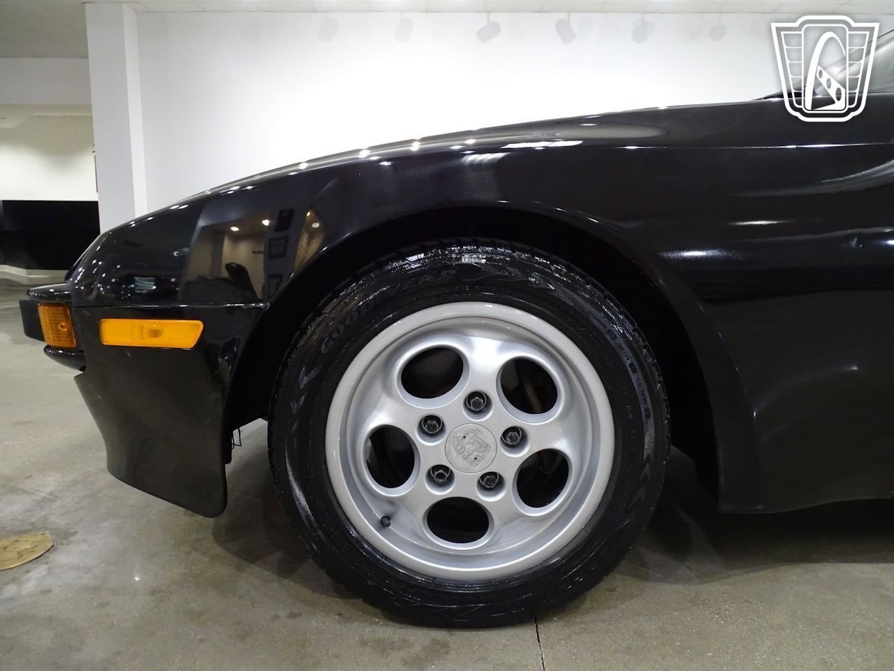 Used 1987 Porsche 944 S RWD image 33