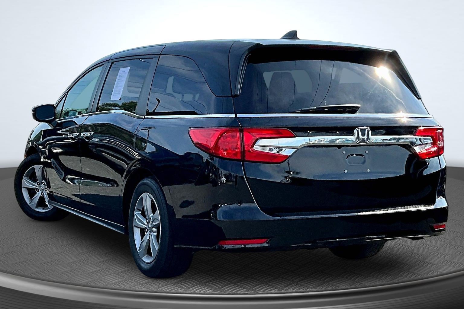 Used 2020 Honda Odyssey EX-L image 3