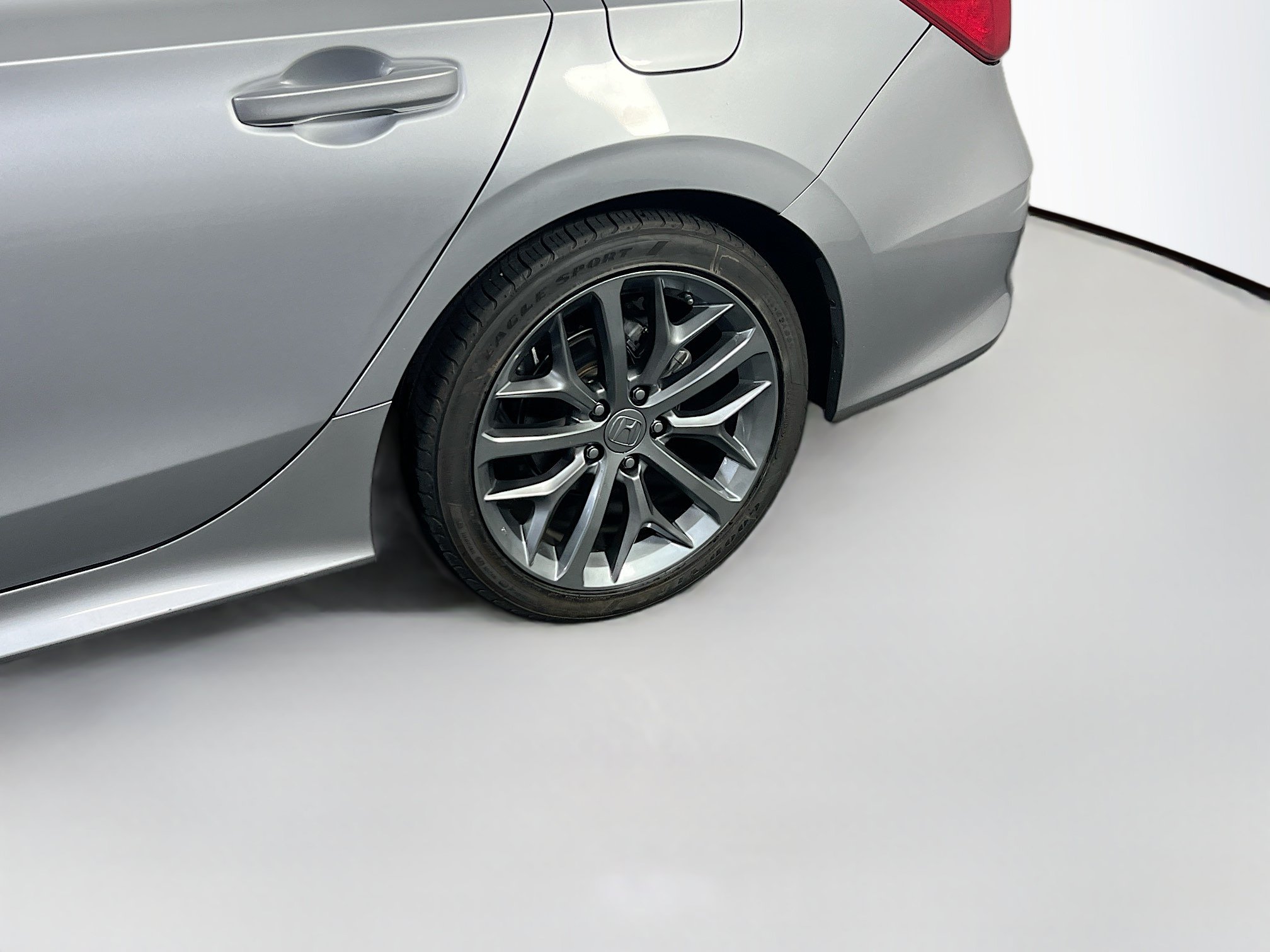Used 2023 Honda Civic Touring image 31