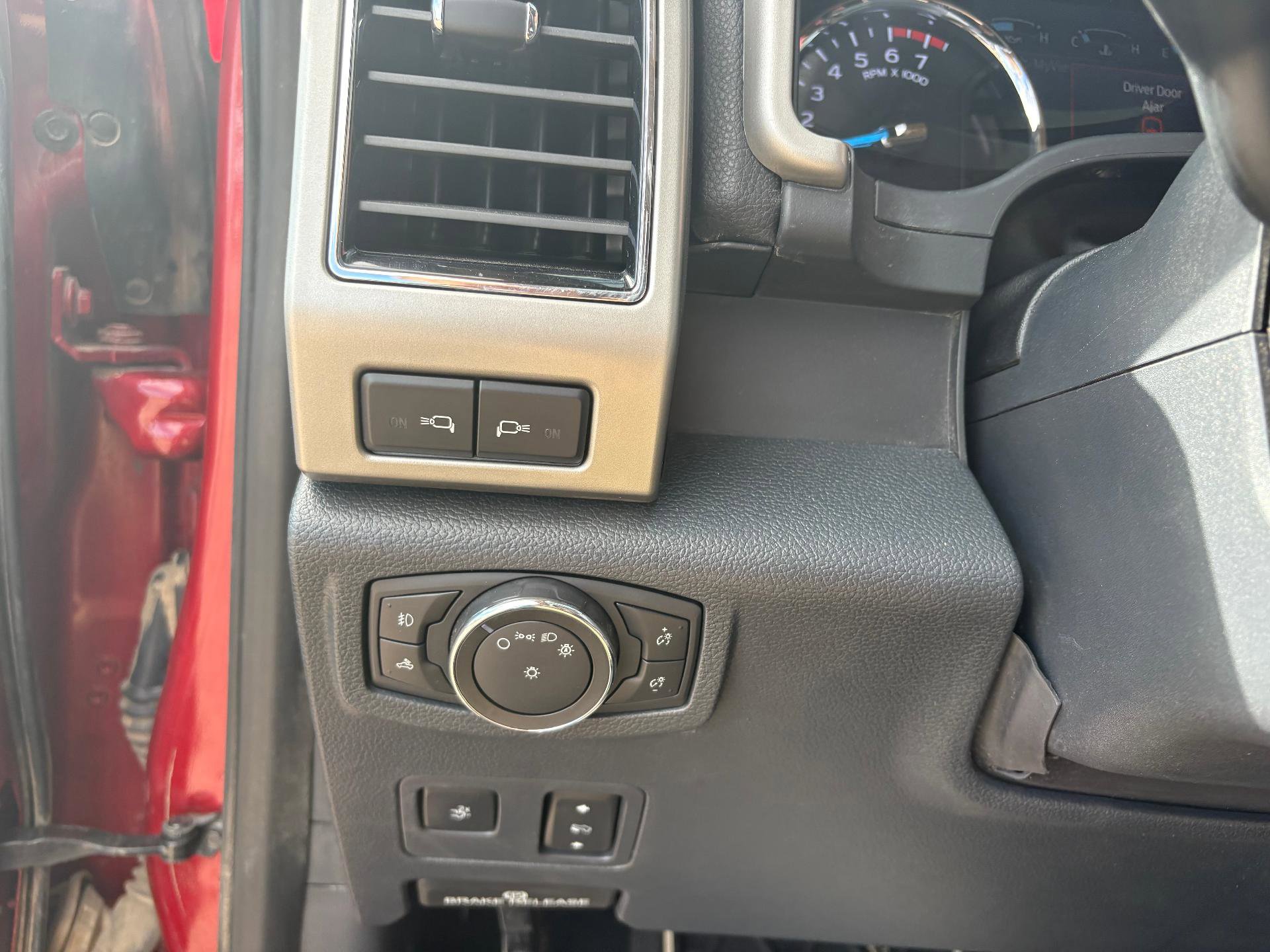 Used 2022 Ford F250 Lariat w/ Lariat Ultimate Package image 33