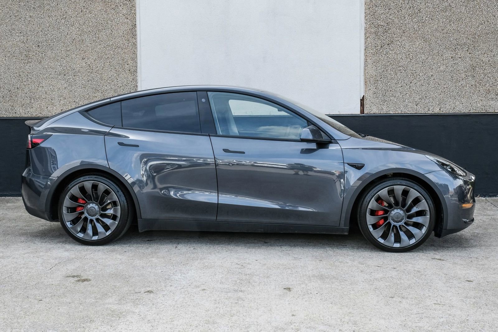 Used 2022 Tesla Model Y Performance AWD/4WD image 7