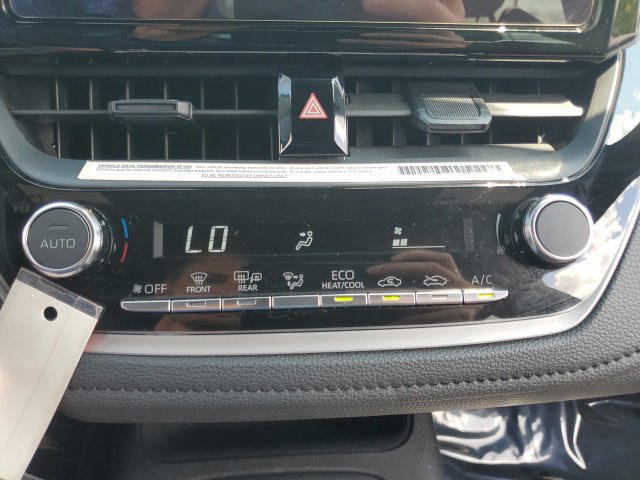 Used 2024 Toyota Corolla SE FWD image 25