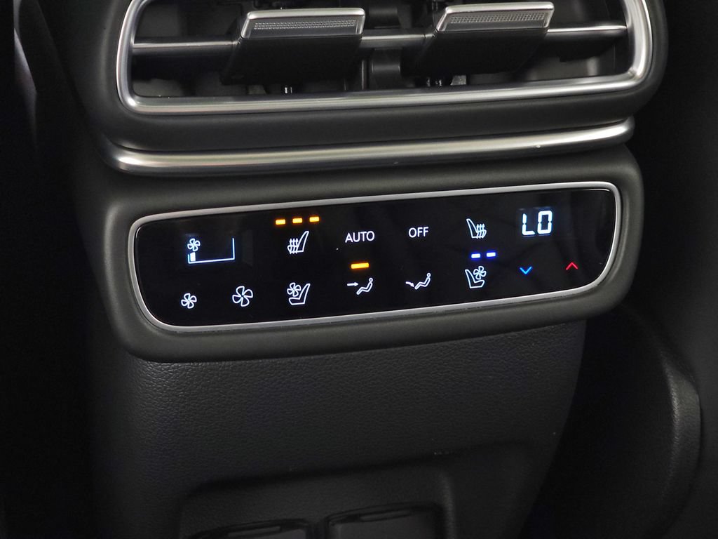 Used 2025 Genesis GV80 3.5T Prestige AWD/4WD image 40