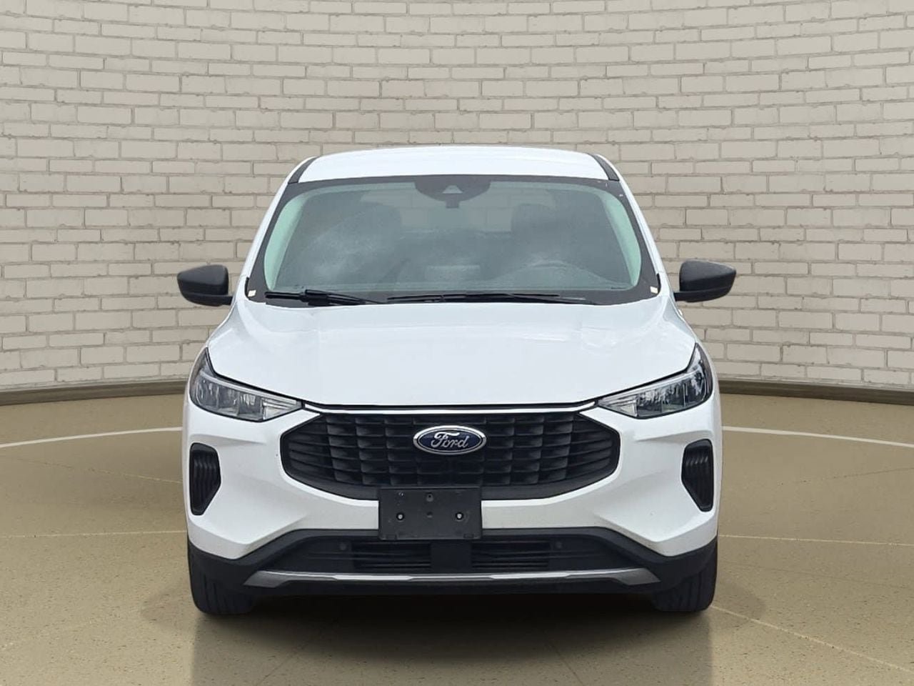 Used 2023 Ford Escape Active FWD image 2