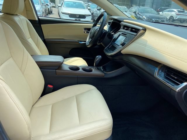 Used 2016 Toyota Avalon XLE FWD image 27