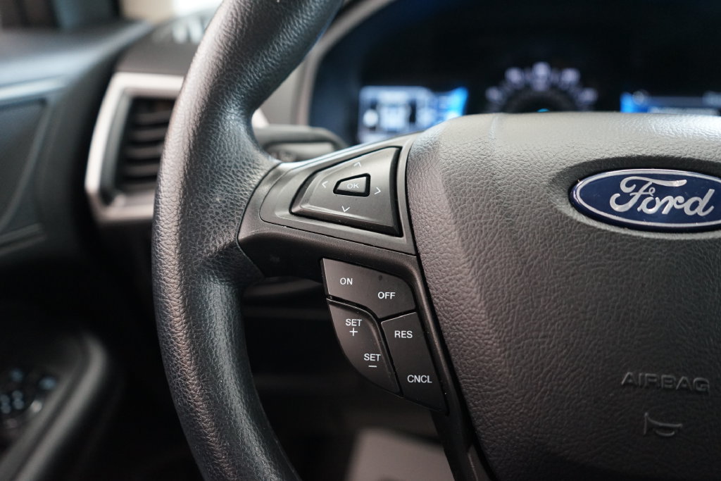 Used 2023 Ford Edge SE w/ Black Appearance Package AWD/4WD image 29