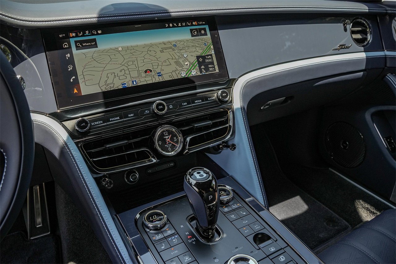 New 2025 Bentley Flying Spur Plug-In Hybrid image 27