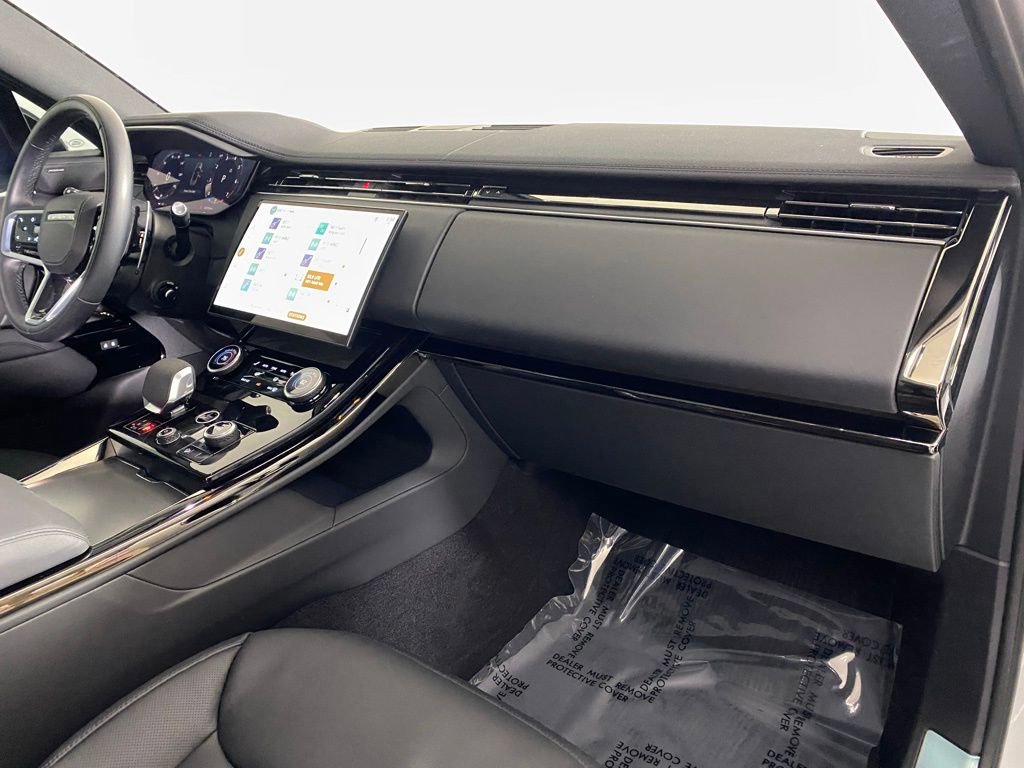 Used 2023 Land Rover Range Rover Sport SE AWD/4WD image 27