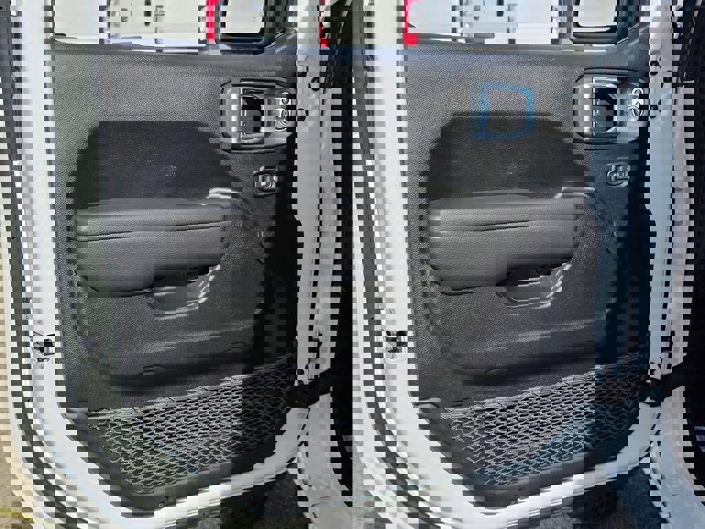 New 2026 Jeep Gladiator Sport image 8