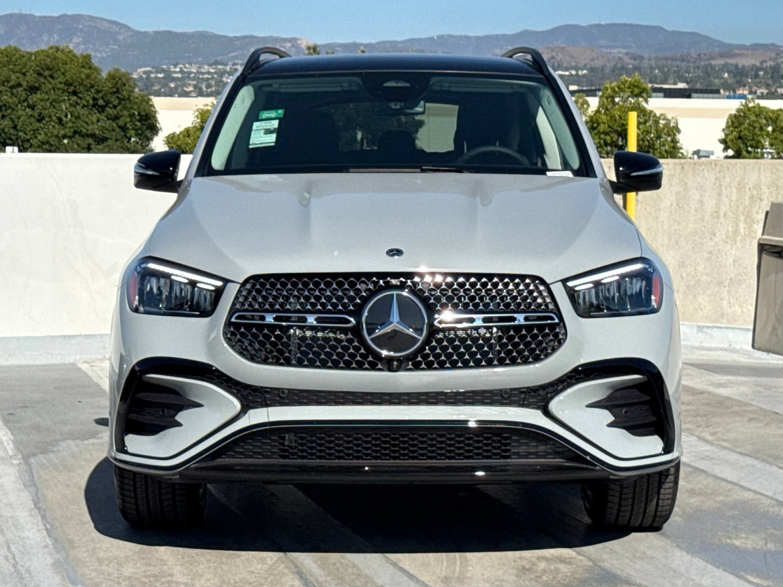 New 2026 Mercedes-Benz GLE 450e 4MATIC image 4