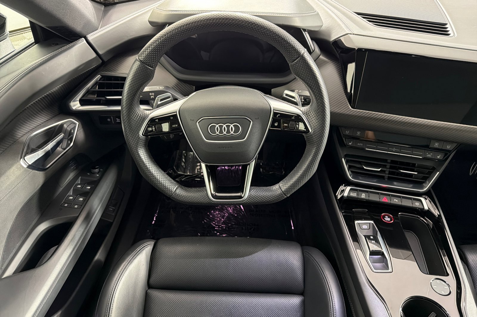 Used 2023 Audi e-tron GT Premium Plus w/ Performance Package image 13