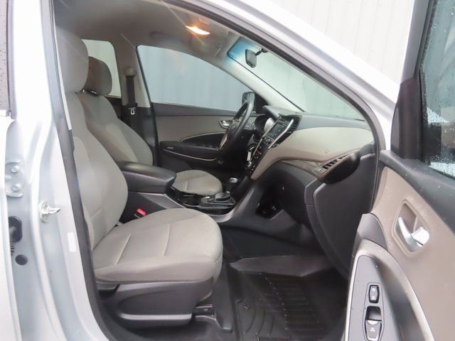 Used 2017 Hyundai Santa Fe Sport image 22