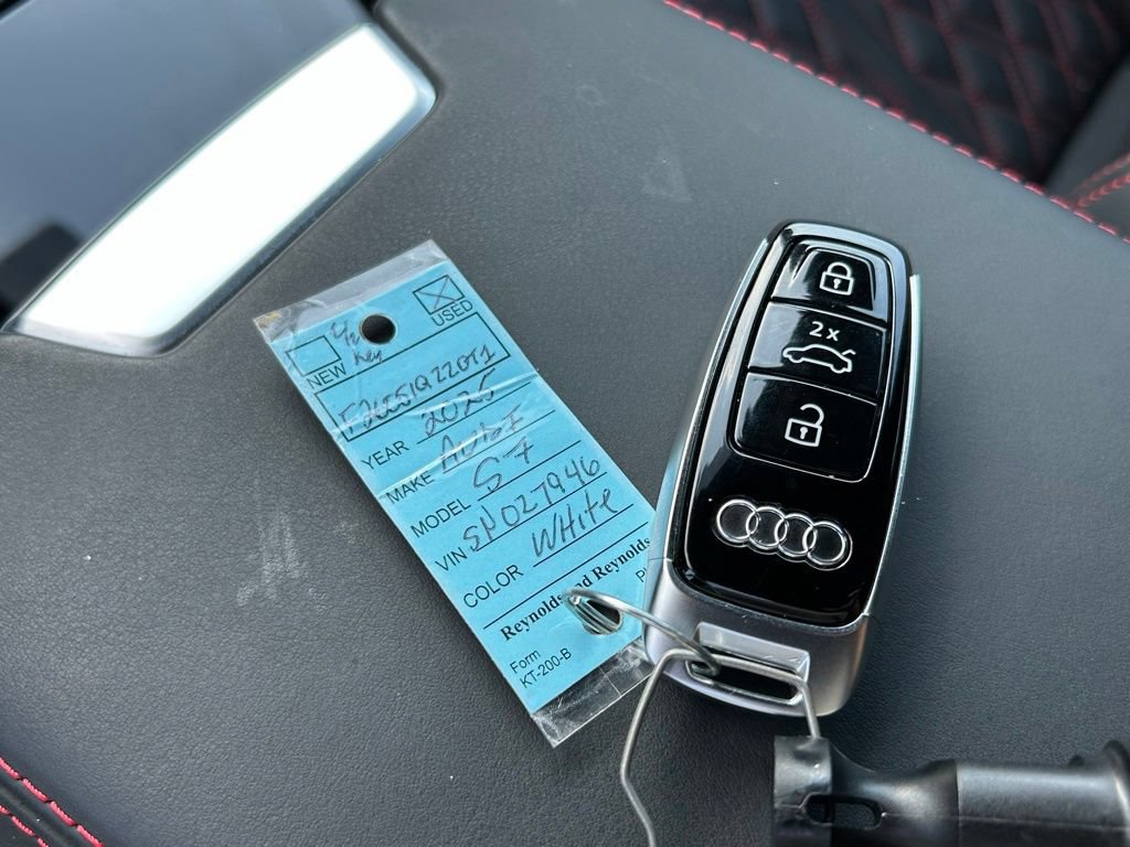Used 2025 Audi S7 Premium Plus AWD/4WD image 59