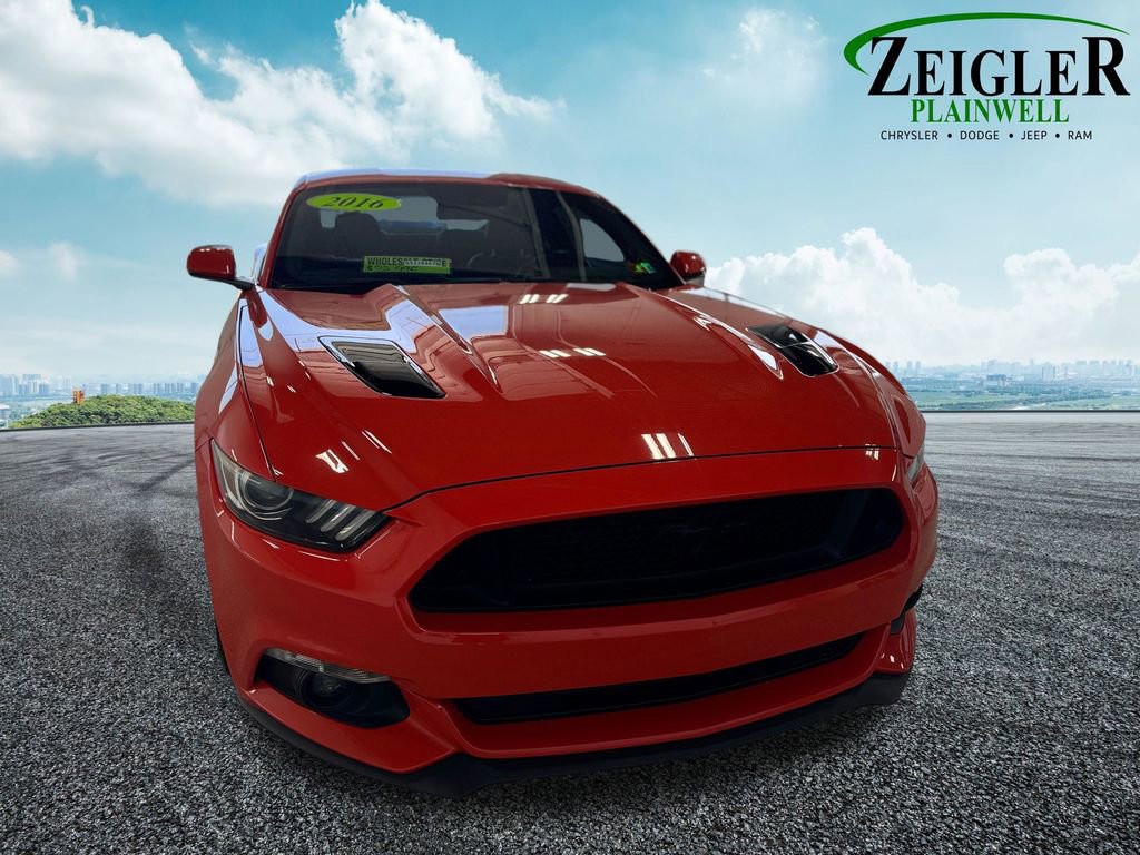 Used 2016 Ford Mustang GT Premium w/ Black Accent Package RWD image 8
