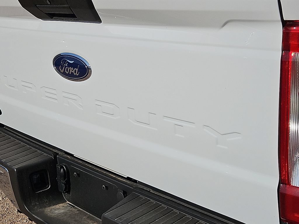 New 2026 Ford F350 XL AWD/4WD image 15