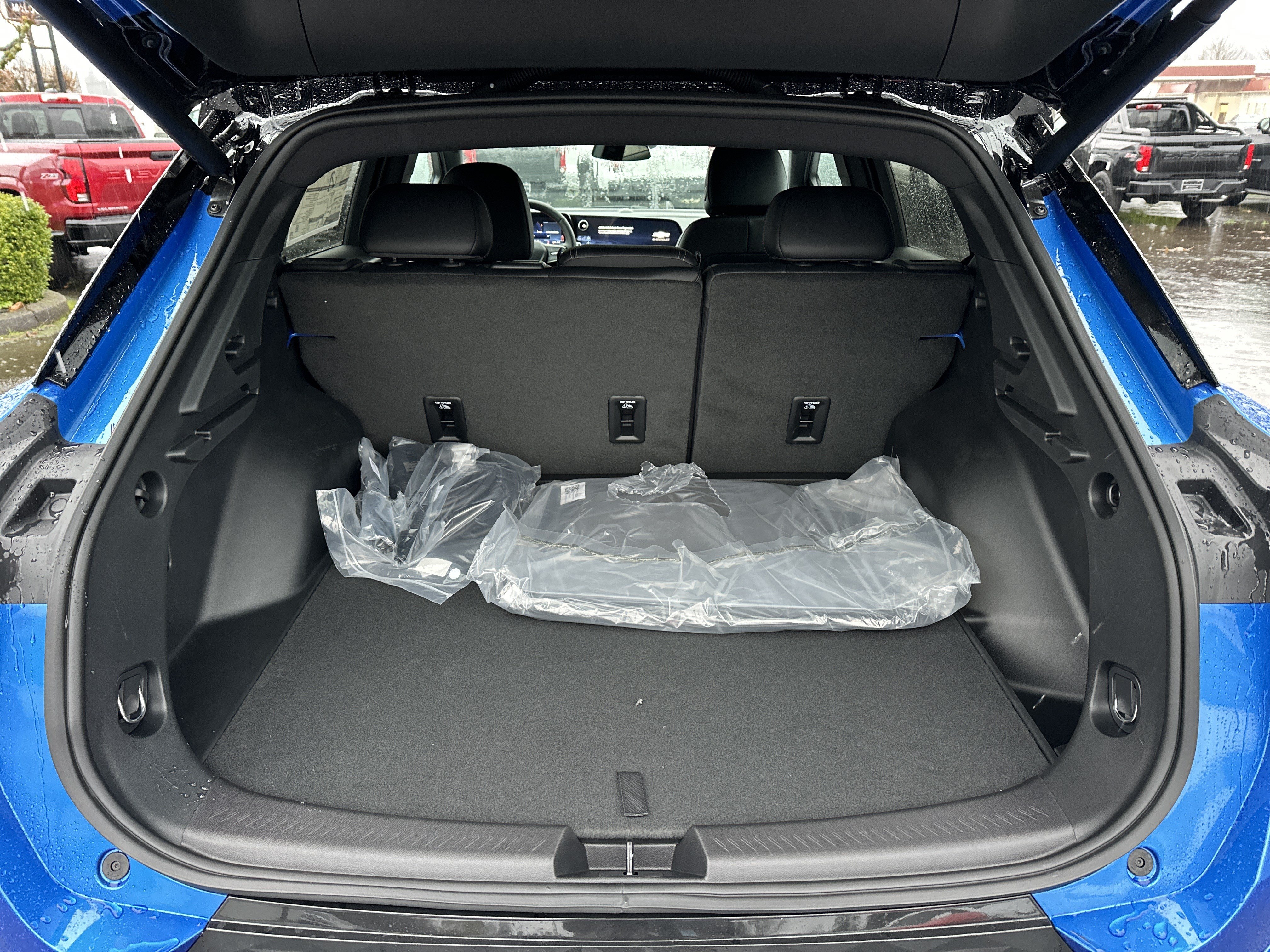 New 2026 Chevrolet Equinox EV RS AWD/4WD image 5