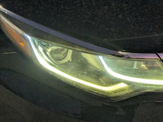 Used 2019 Kia Optima S image 3