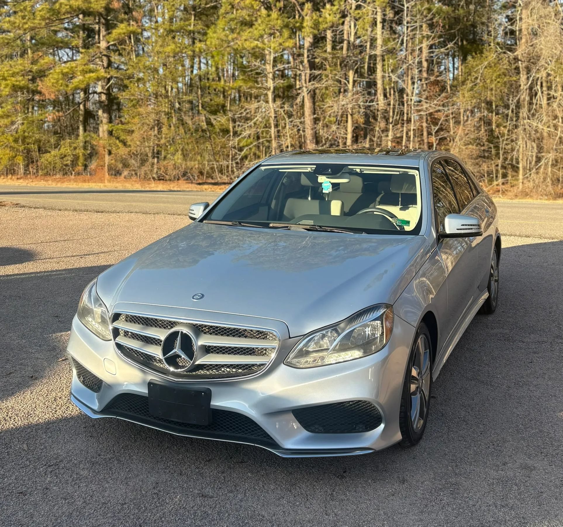 Used 2015 Mercedes-Benz E 350 4MATIC Sedan image 6