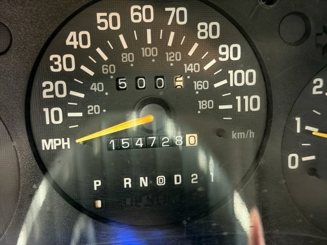 Used 2001 Chevrolet Lumina w/ Preferred Equipment Group FWD image 25